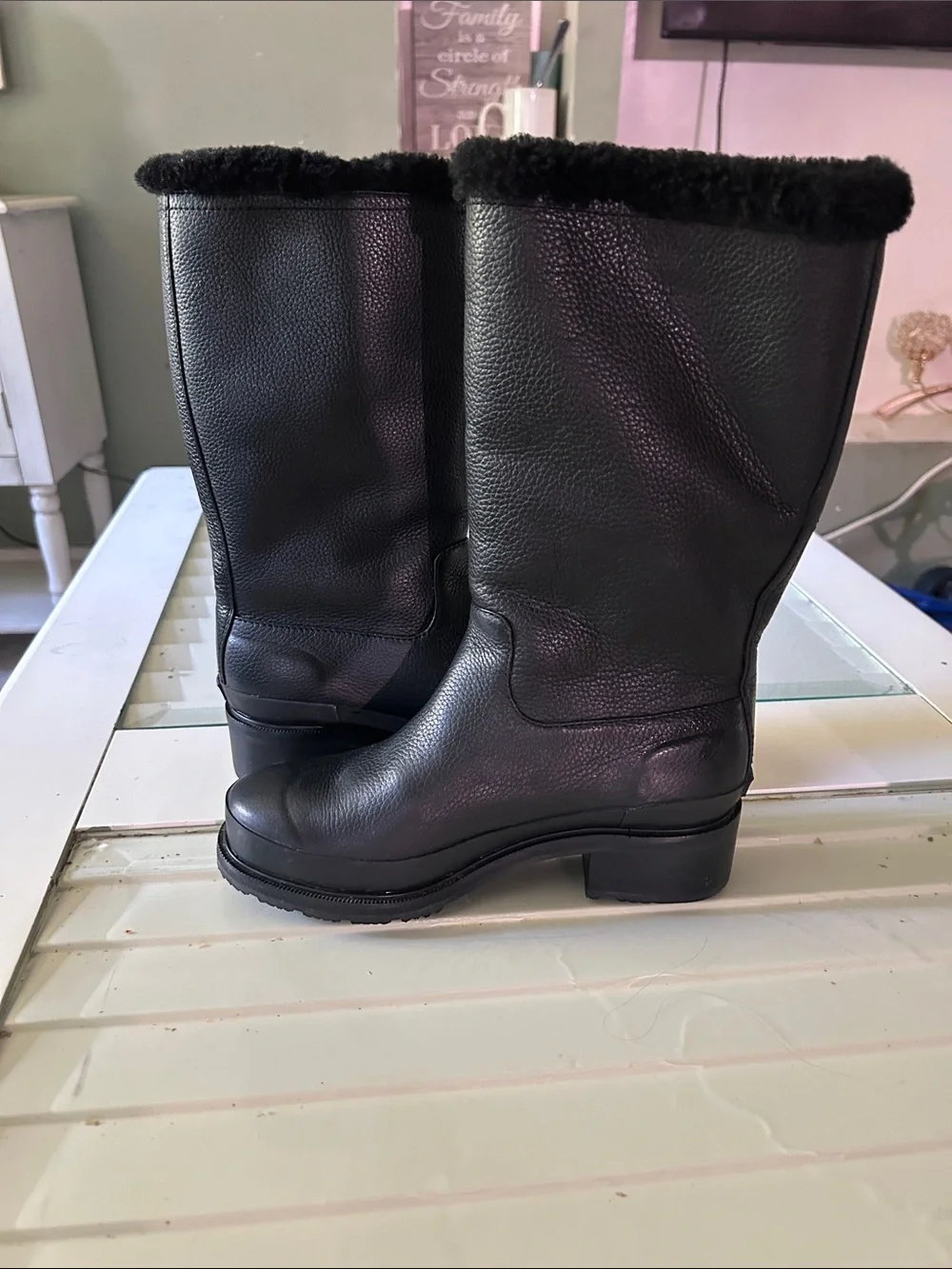 HUNTER Shearling Leather Pull On Boots Womens